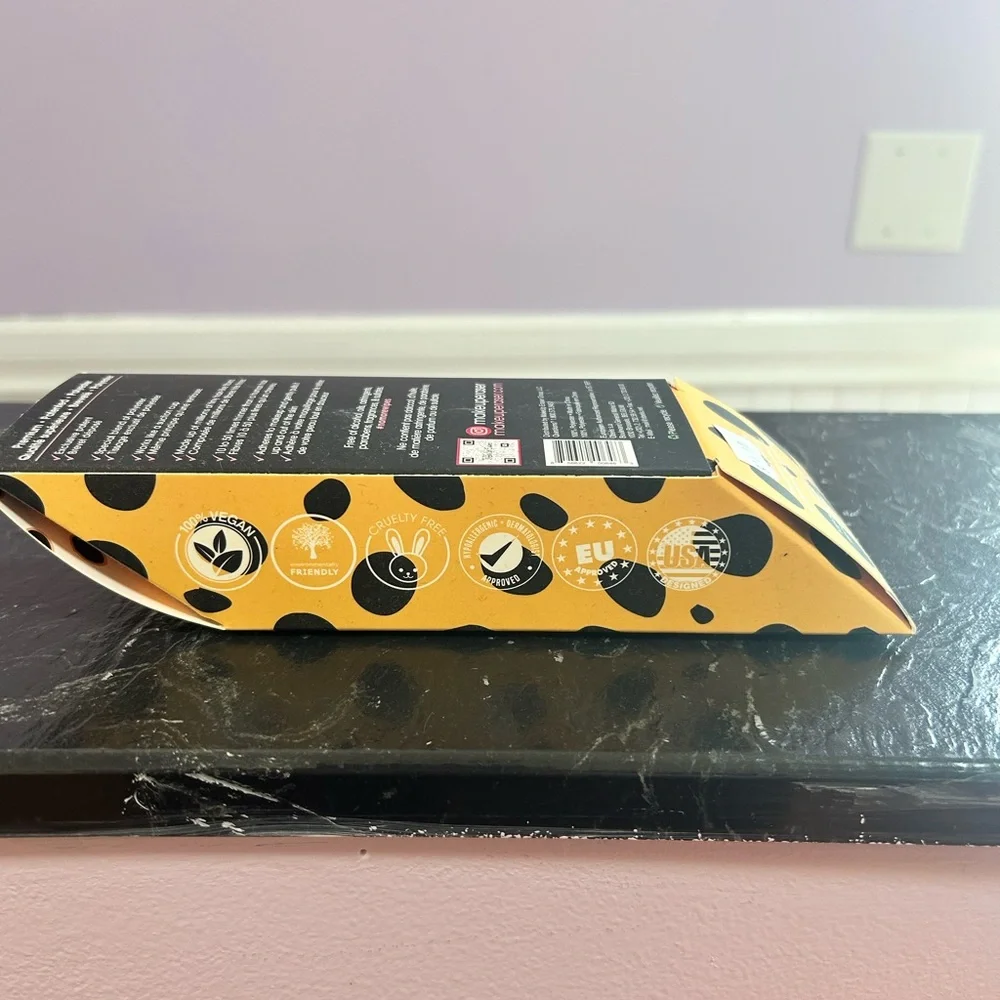 Makeup Eraser - Yellow and Black